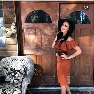 Cute boho country bunk faux suede off the shoulder dress. Dress up or down.